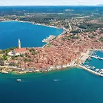 Σπίτι διακοπών Beautiful In Kanfanar