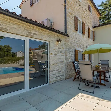 Gorgeous In With Private Swimming Pool, Be Inside Or Outside * Kanfanar